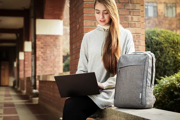 Lenovo B210 39,6 cm (15.6") Sac à dos Gris - Sacoche & Housse - visuel 9
