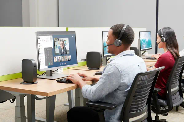 HP t540 1,5 GHz Windows 10 IoT Enterprise HP - visuel 1 - hello RSE - Flexibilité moderne
