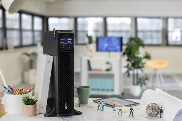 APC Smart-UPS On-line SRT - onduleur - 2200VA - 230V - Onduleur - visuel 10