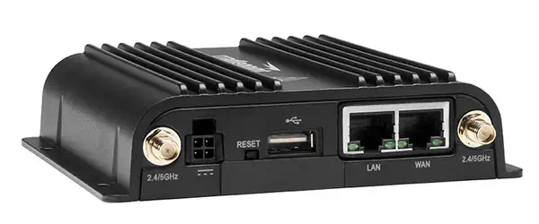 Cradlepoint IBR900  - Routeur - visuel 2