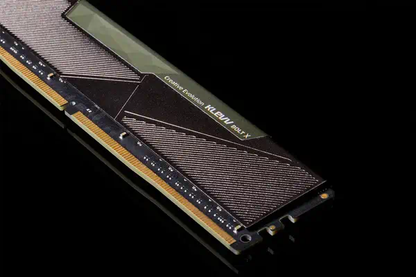 Klevv KD48GU880-32A160T  - Mémoire - visuel 6