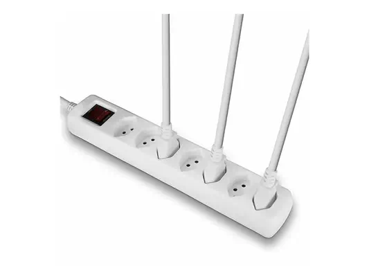 LINDY Mains 7 way gang socket Swiss with on/off Switch - Lindy - Câble divers - visuel 3