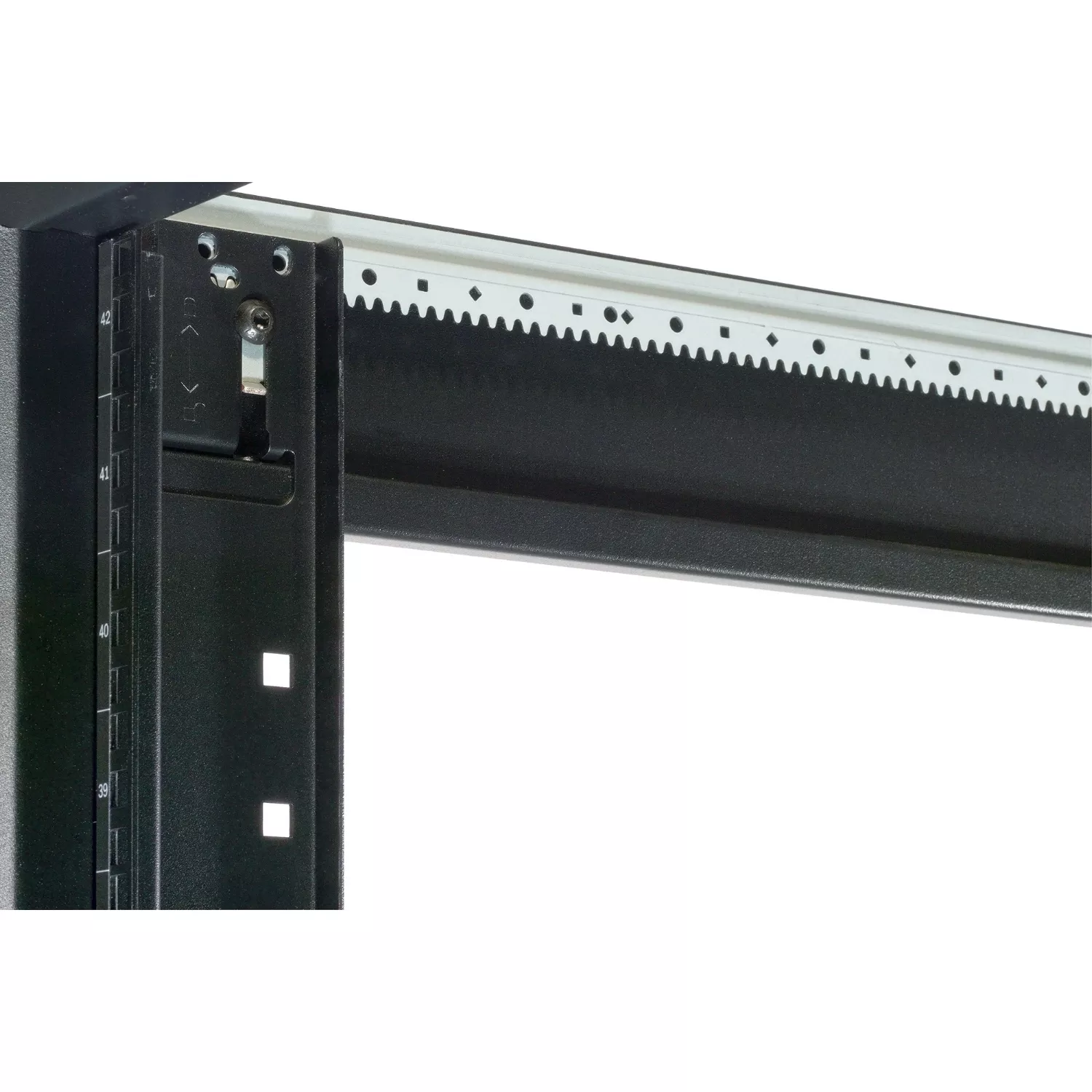APC NetShelter SX 42U 600mm Wide x 1070mm APC - visuel 1 - hello RSE - Facilitates overhead cable management