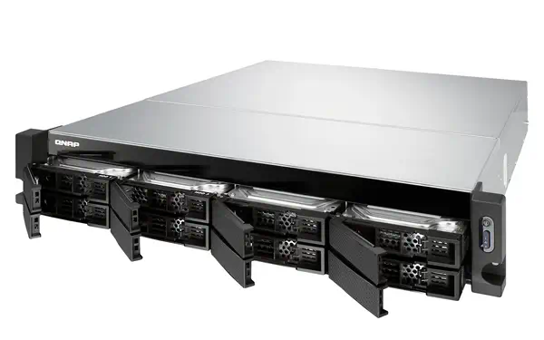 QNAP TS-877XU-RP-3600-8G 8-Bay NAS Ryzen 5 3600 8Go QNAP - visuel 1 - hello RSE - Adaptateurs 10GbE/40GbE