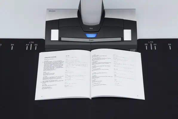 Ricoh ScanSnap SV600 Scanner aérien 285 x 218 Ricoh - visuel 1 - hello RSE - Vitesse de numérisation rapide