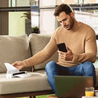 Brother DS-940DW - Scanner mobile de documents WiFi Brother - visuel 1 - hello RSE - Écran intuitif
