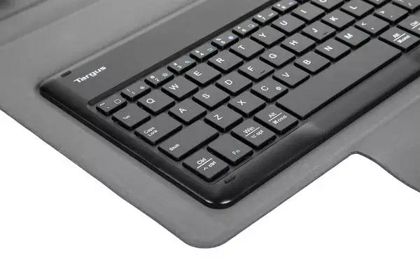 TARGUS Pro Tek Universal Bluetooth KeyBoard case 9-10.5p - Targus - Clavier - visuel 10