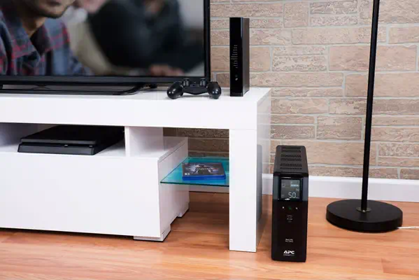 APC Back UPS Pro BR 1200VA Sinewave 8 APC - visuel 1 - hello RSE - Autotest automatique