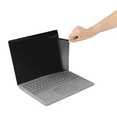 Filtre de confidentialité magnétique MagPro Elite pour Surface Kensington - visuel 1 - hello RSE - Angle de vue limité