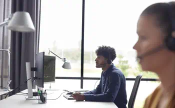 Livraison rapide Micro-casque Poly EncorePro 310 monaural avec fonction Quick Disconnect TAA