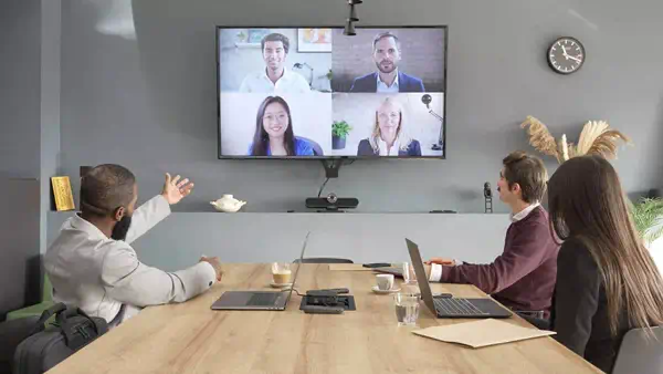 TARGUS All-in-One 4K Conference System Targus - visuel 1 - hello RSE - Bien positionné
