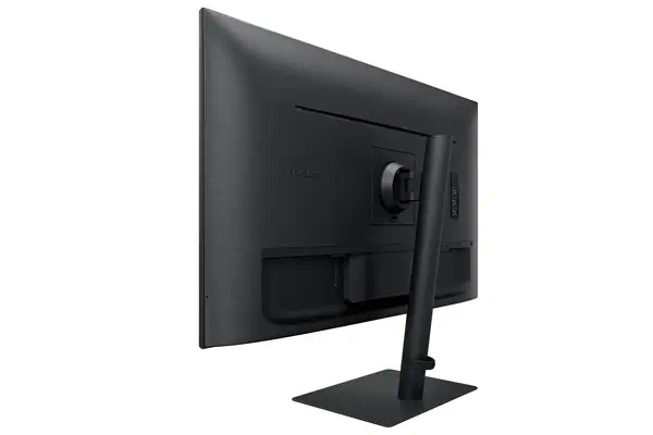 32" ViewFinity S8 S80PB UHD Monitor Samsung - visuel 1 - hello RSE - Créez un avenir durable