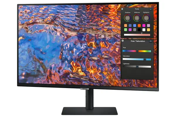 32" ViewFinity S8 S80PB UHD Monitor Samsung - visuel 1 - hello RSE - Clair même en journée
