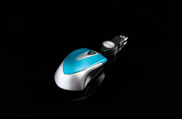 Verbatim Go Mini souris Bureau Ambidextre USB Type-A Optique 1000 DPI - Souris - visuel 4