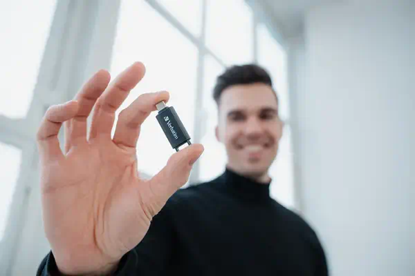Verbatim Store 'n' Go lecteur USB flash 128 Go USB Type-C 3.2 Gen 1 (3.1 Gen 1) Noir - Adaptateur stockage - visuel 10