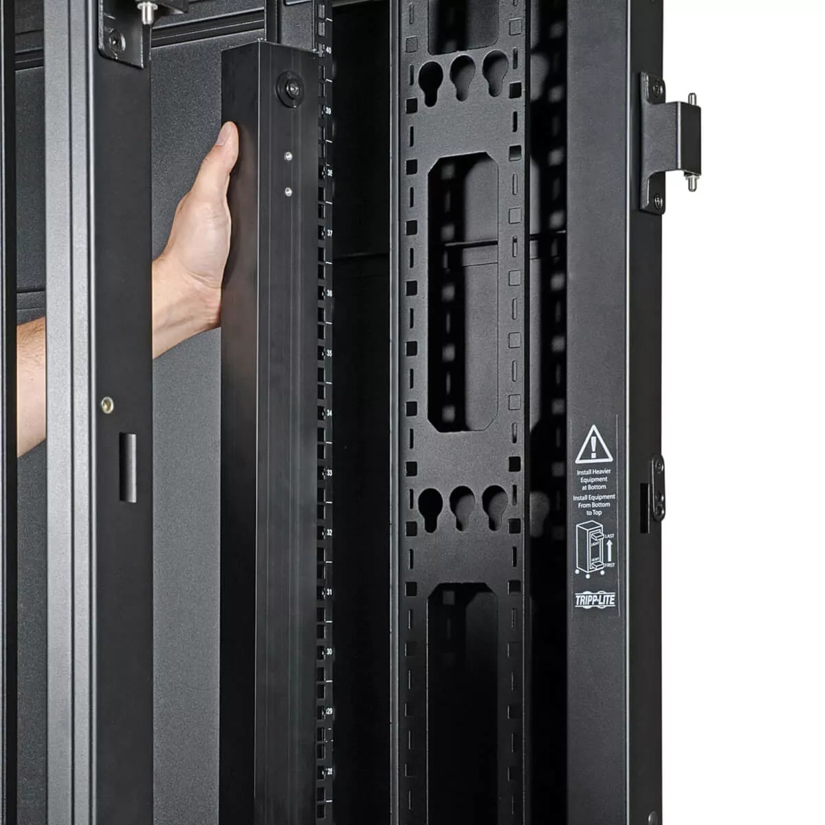 Vente EATON TRIPPLITE 42U SmartRack Extra-Deep Server Rack Tripp Lite au meilleur prix - visuel 10