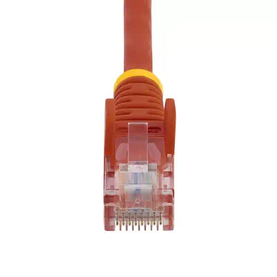 StarTech Câble réseau Cat5e sans crochet de 50 cm - Rouge - Câble RJ et Fibre optique - visuel 4