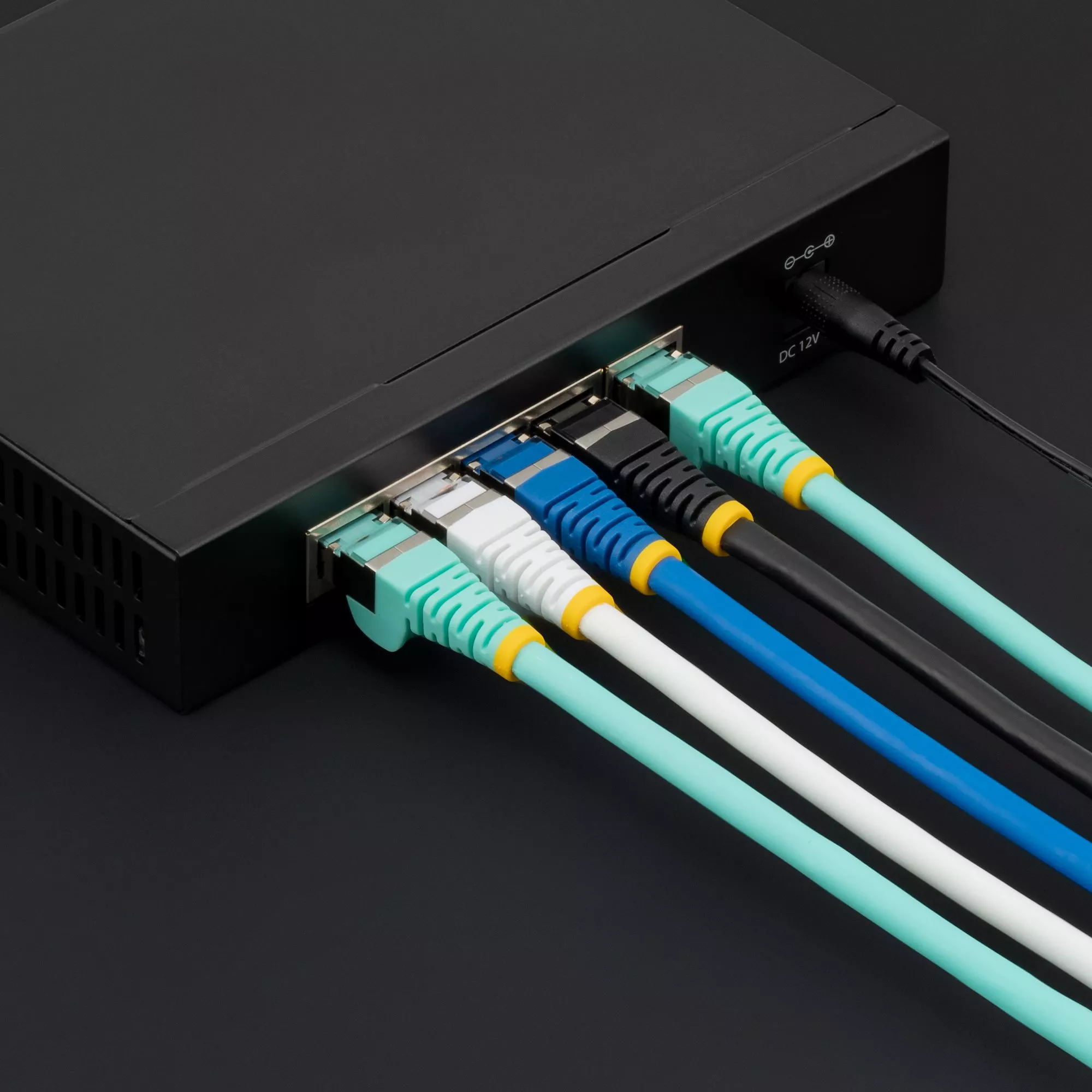 Achat StarTech.com Câble Ethernet CAT6a 3m - Low Smoke sur hello RSE - visuel 5