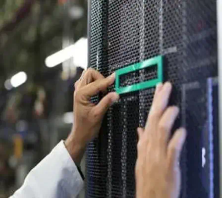 HPE P40565-B21 disque SSD 1,92 To 2.5" NVMe - Disque dur SSD - visuel 1
