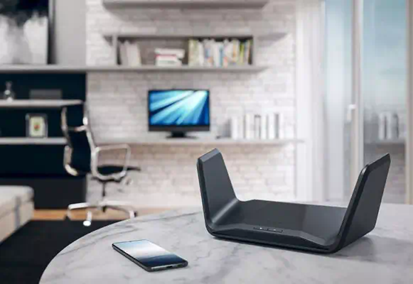 NETGEAR Nighthawk RAXE300 routeur sans fil Gigabit Ethernet Netgear - visuel 1 - hello RSE - Technologie Wi-Fi 6E de nouvelle génération