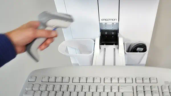 StyleView Vertical Lift, Patient Room - Ergotron - Support Fixe & Mobile - visuel 4