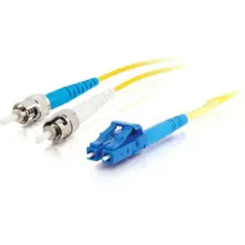 Avantages C2G 85542 - Câble RJ et Fibre optique