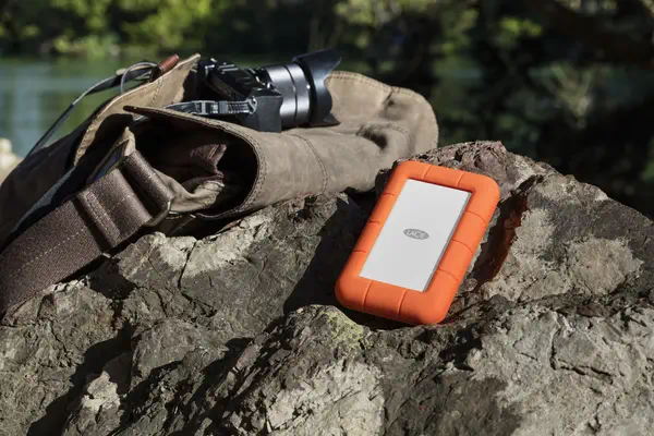 LaCie Rugged USB-C disque dur externe 5 To USB Type-C 3.2 Gen 1 (3.1 Gen 1) Gris, Jaune - Disque dur Externe - visuel 7