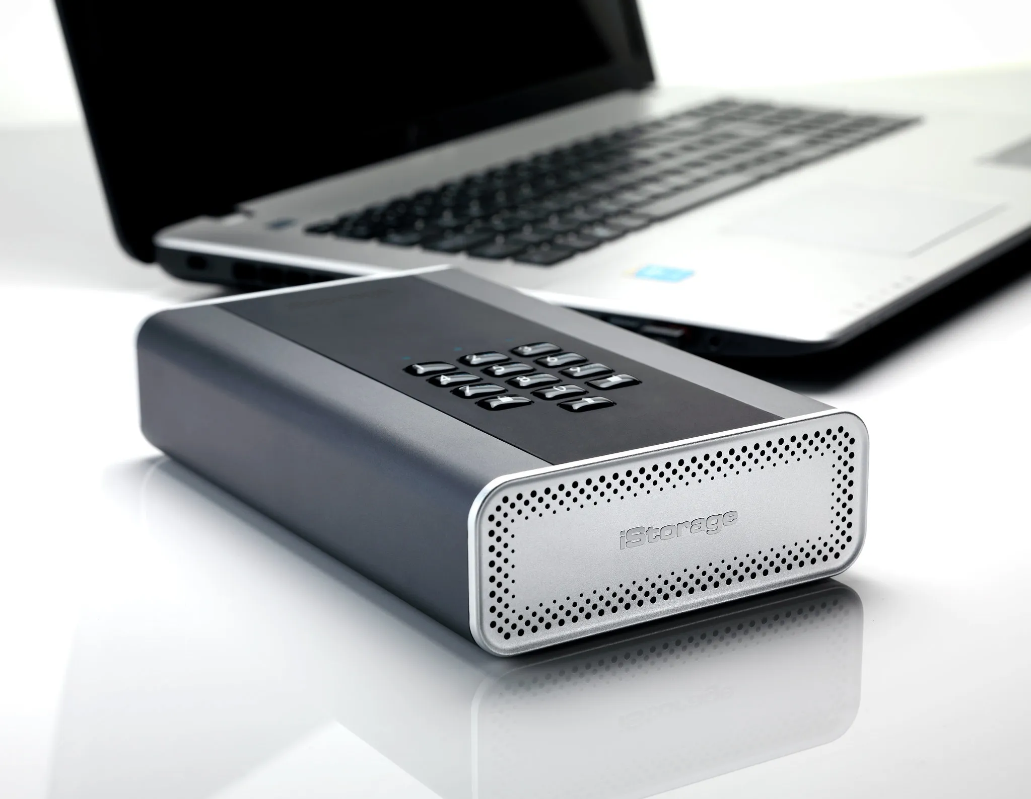 iStorage diskAshur DT 2 - Disque dur SSD - visuel 5