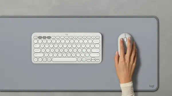 Logitech 920-012240 clavier Souris incluse Universel RF sans fil + Bluetooth QWERTY US International - Clavier - visuel 8