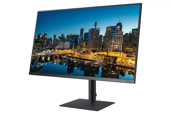 32" ViewFinity TU87F 4K UHD Monitor Samsung - visuel 1 - hello RSE - Installez votre PC dans une station d'accueil