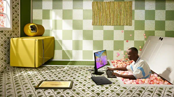 Écran gamer FHD 165 Hz OMEN 23,8 pouces HP - visuel 1 - hello RSE - Écran ClearMR 5000 certifié VESA
